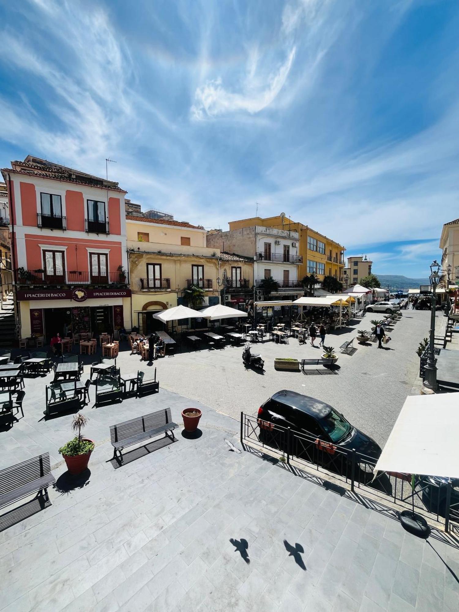 La Meridiana - Centro Storico Di Pizzo Экстерьер фото