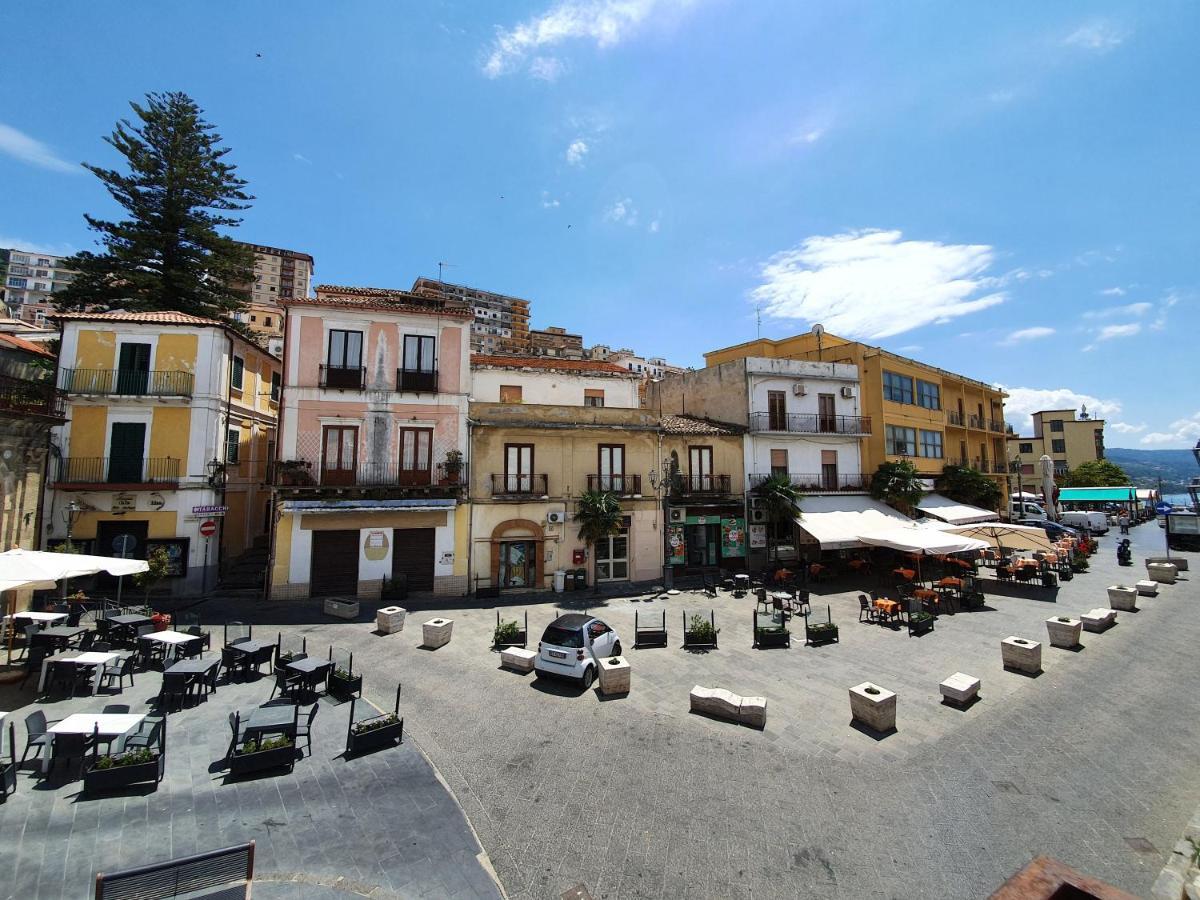La Meridiana - Centro Storico Di Pizzo Экстерьер фото